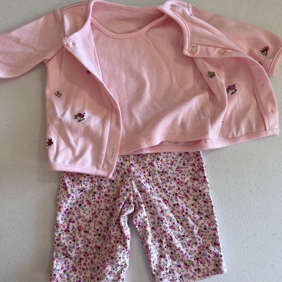 Vintage Lot of Jammies and Summer Comfy Clothes 0-3M - Picture 13 of 17